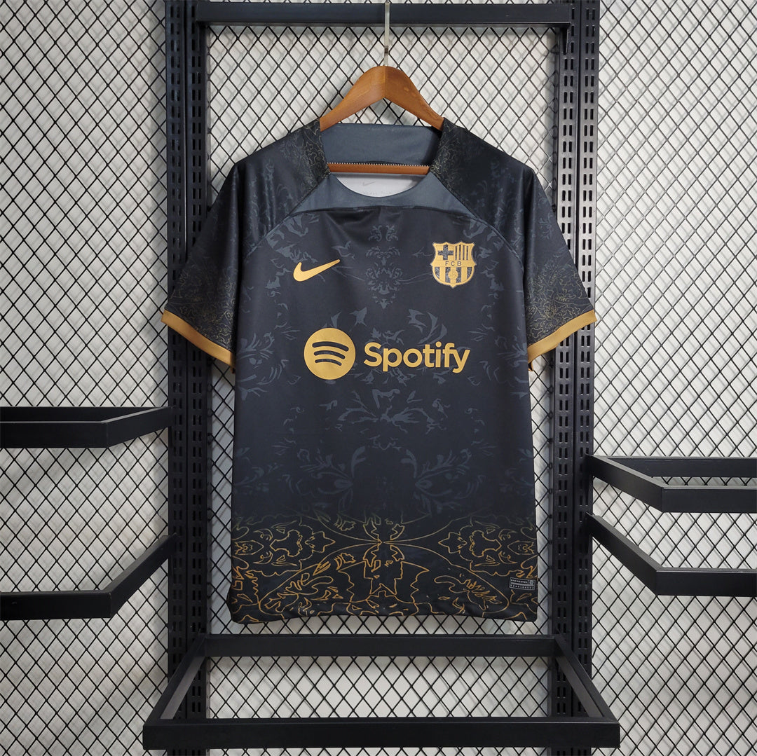 Barcelona “Royalty” Special Kit