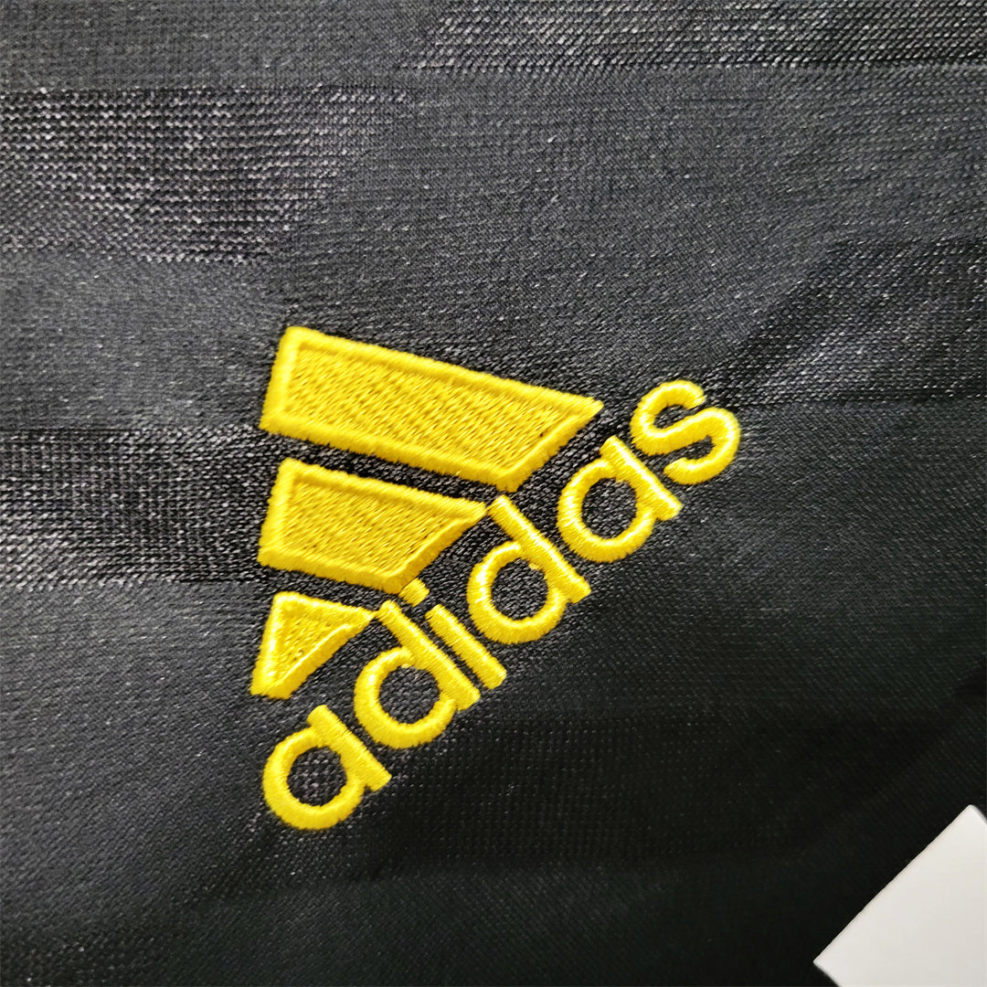 Real Madrid 11/12 Away Kit