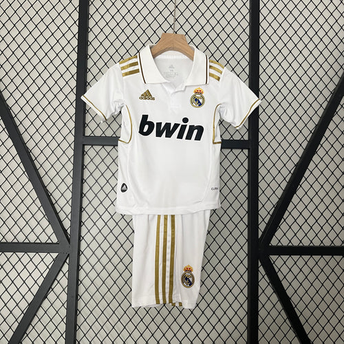 11/12 Kids Retro Real Madrid Home Kit