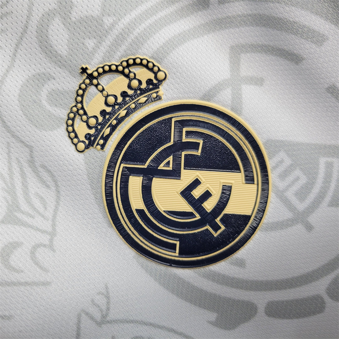 Real Madrid “Royal Team” Special Kit