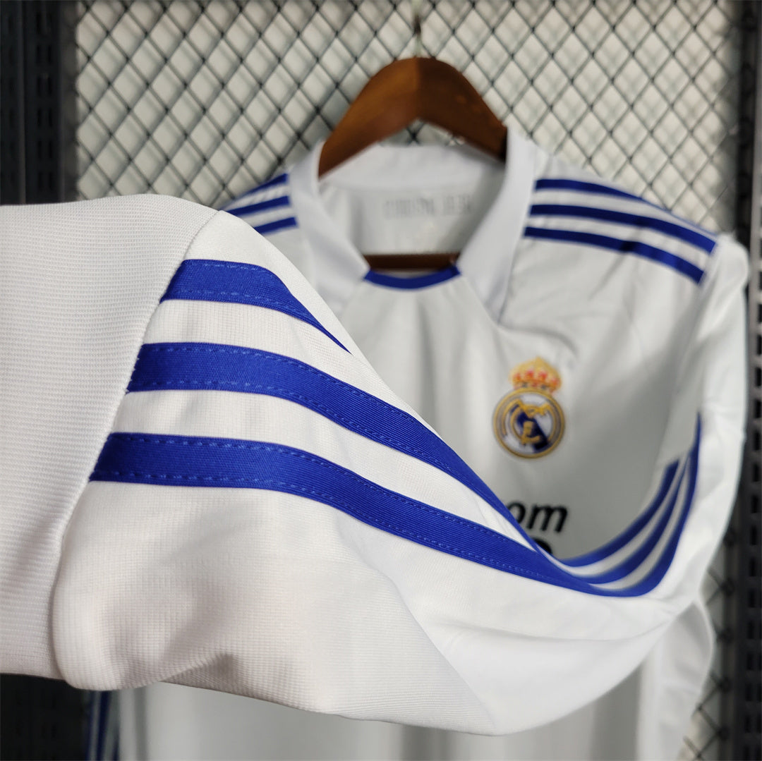 Real Madrid 10/11 Long Sleeve Home Kit