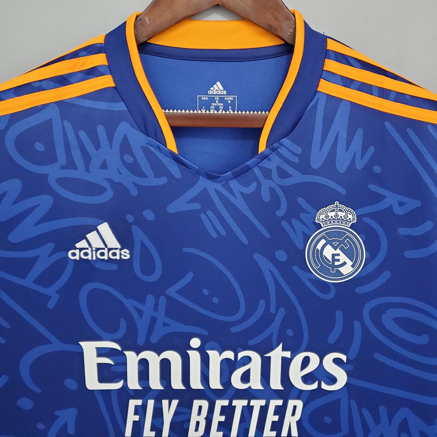 21/22 Real Madrid away