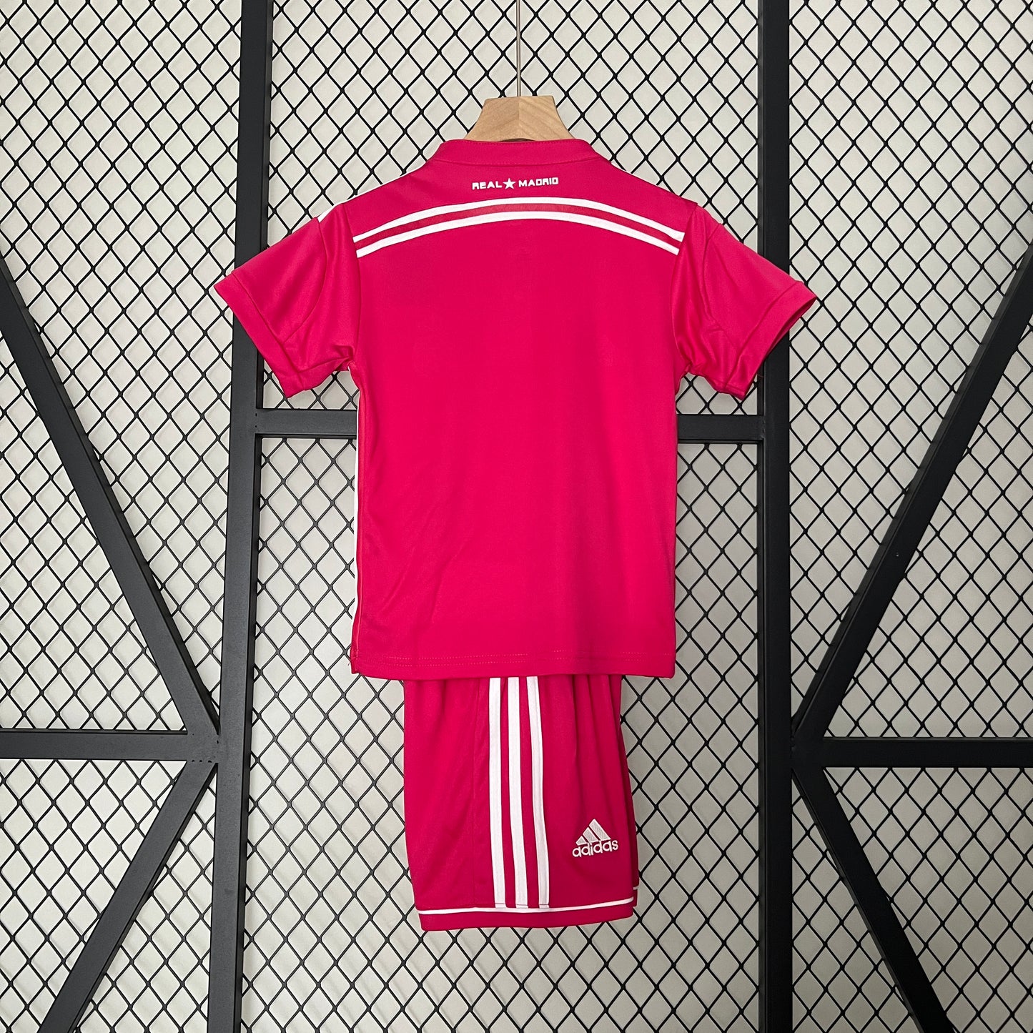 14/15 Kids Retro Real Madrid Away Kit