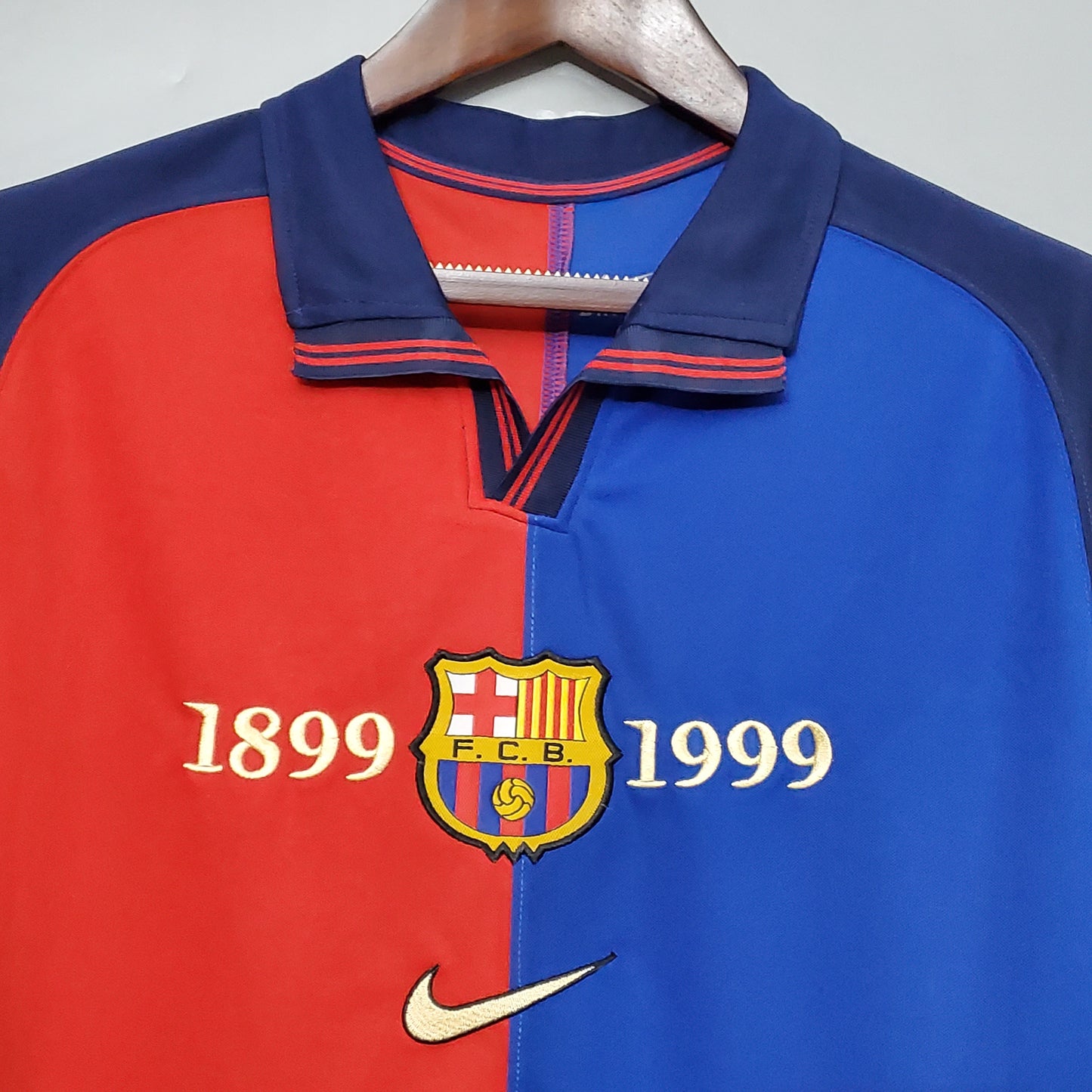 Retro Barcelona 100th Anniversary version home
