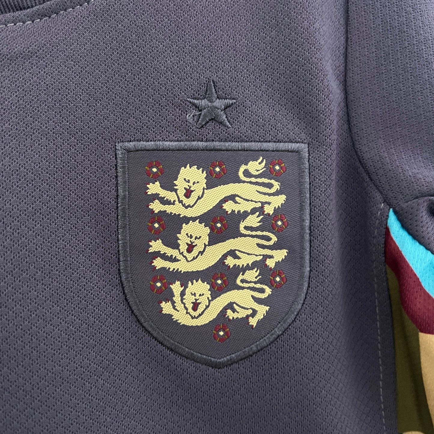 24/25 Kids England Away Kit