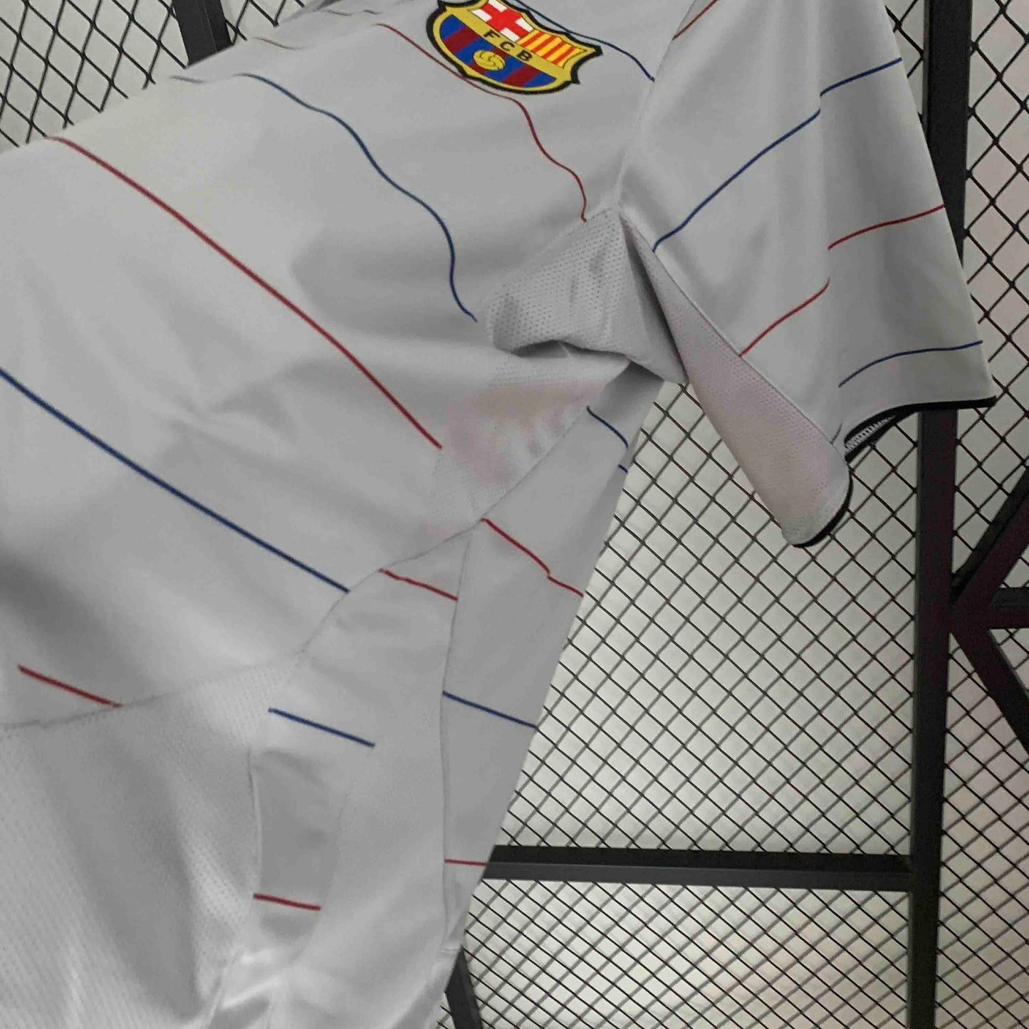 Barcelona 03/04 Away Retro Kit