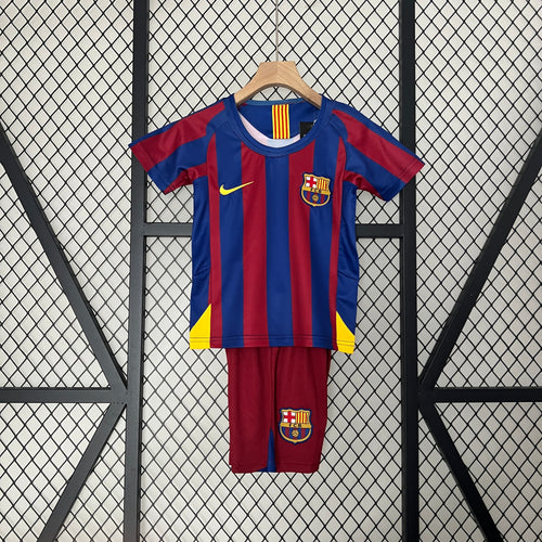 05/06 Kids Retro Barcelona Home Kit