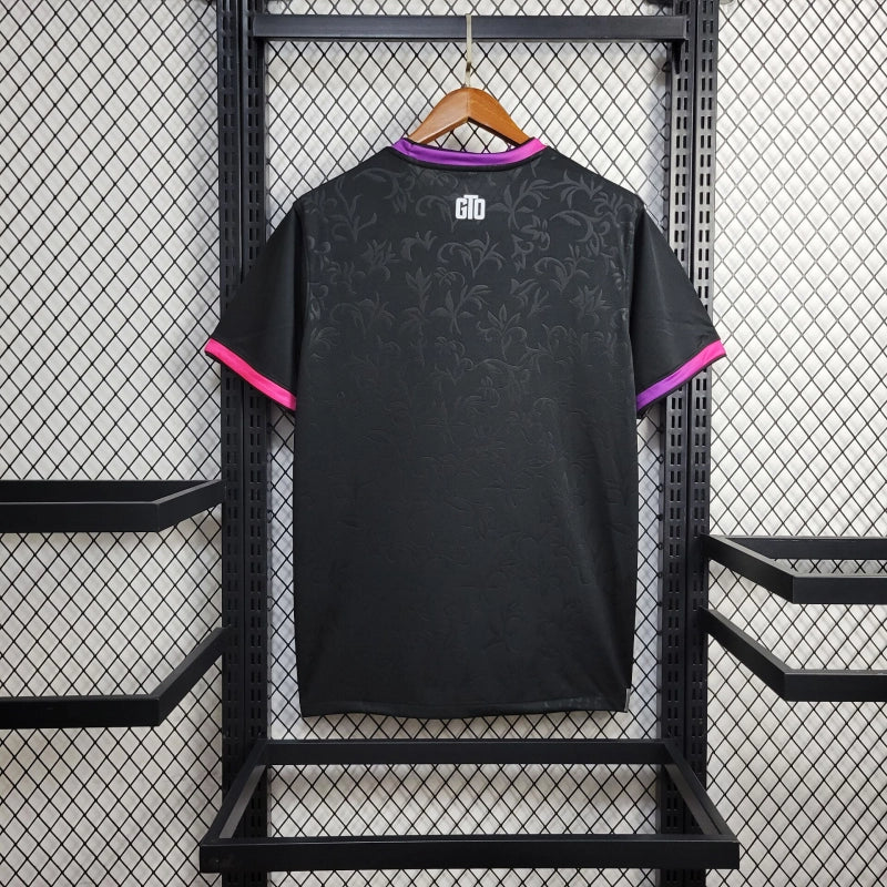 PSG “Paris Noir” special kit