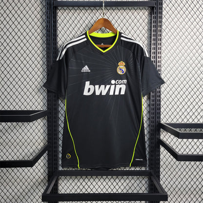 Retro 10/11 Real Madrid Away Kit