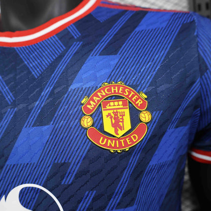 Manchester United “Blue Trinity” Special Kit