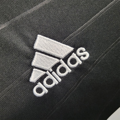 Real Madrid 10/11 Long Sleeve Away Kit