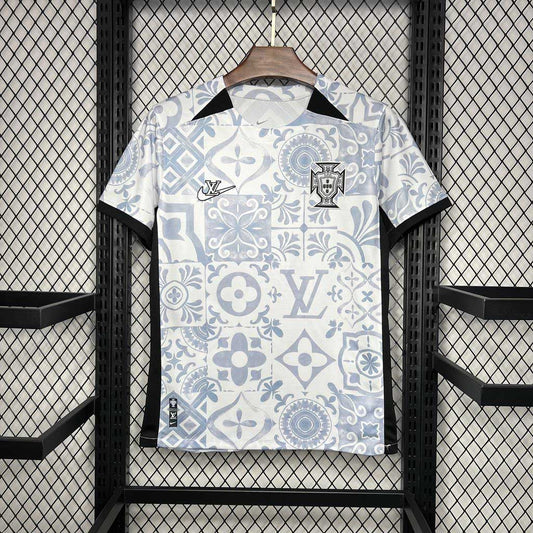 Portugal x LV Special Kit