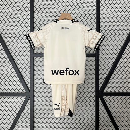 24/25 Kids AC Milan Royal Kit