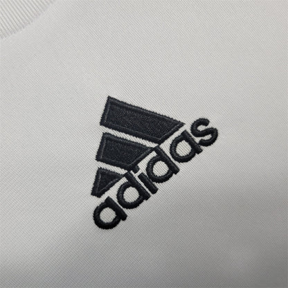 Retro 09/10 Real Madrid Home Kit