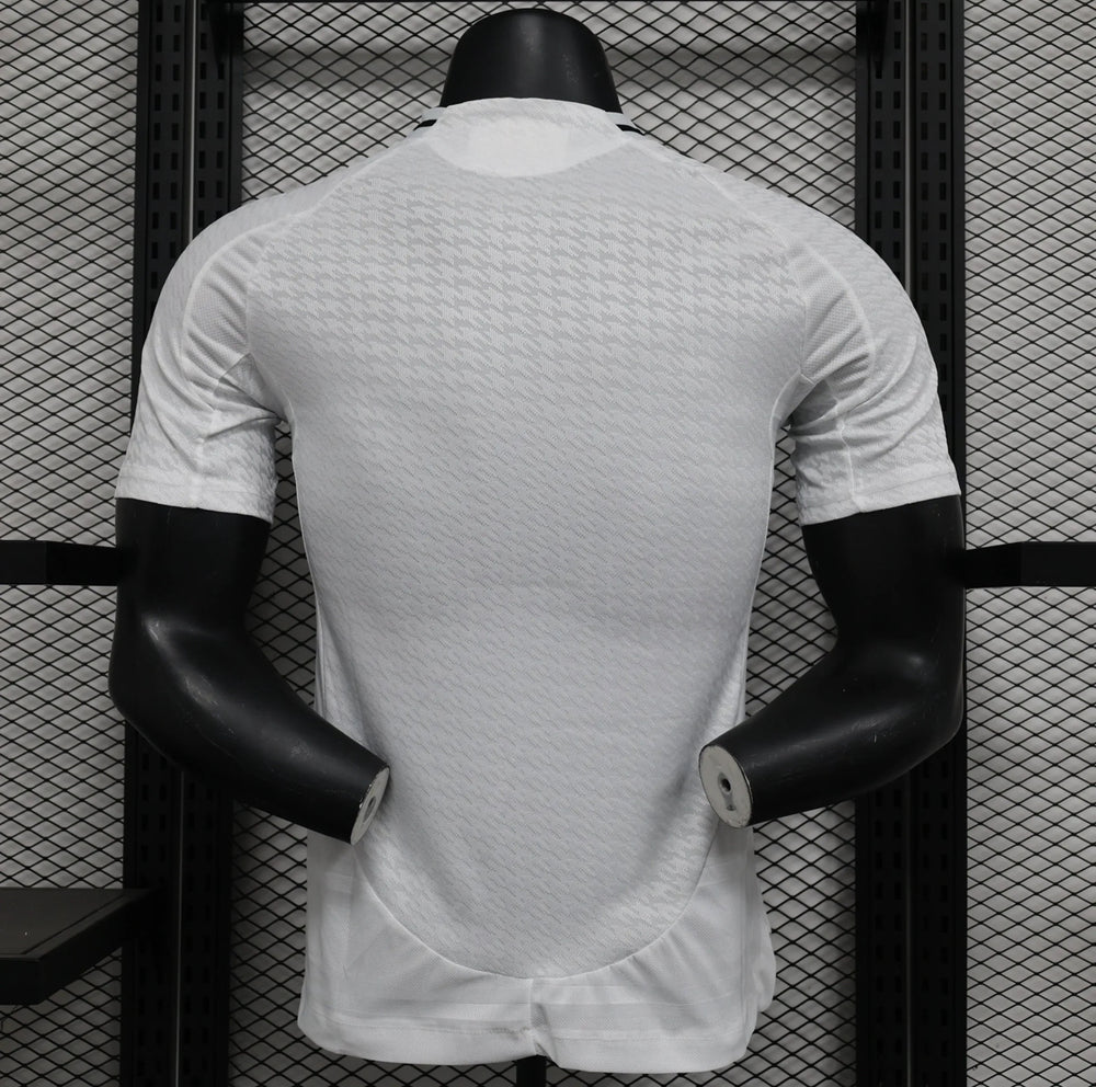 24/25 Real Madrid Home Kit