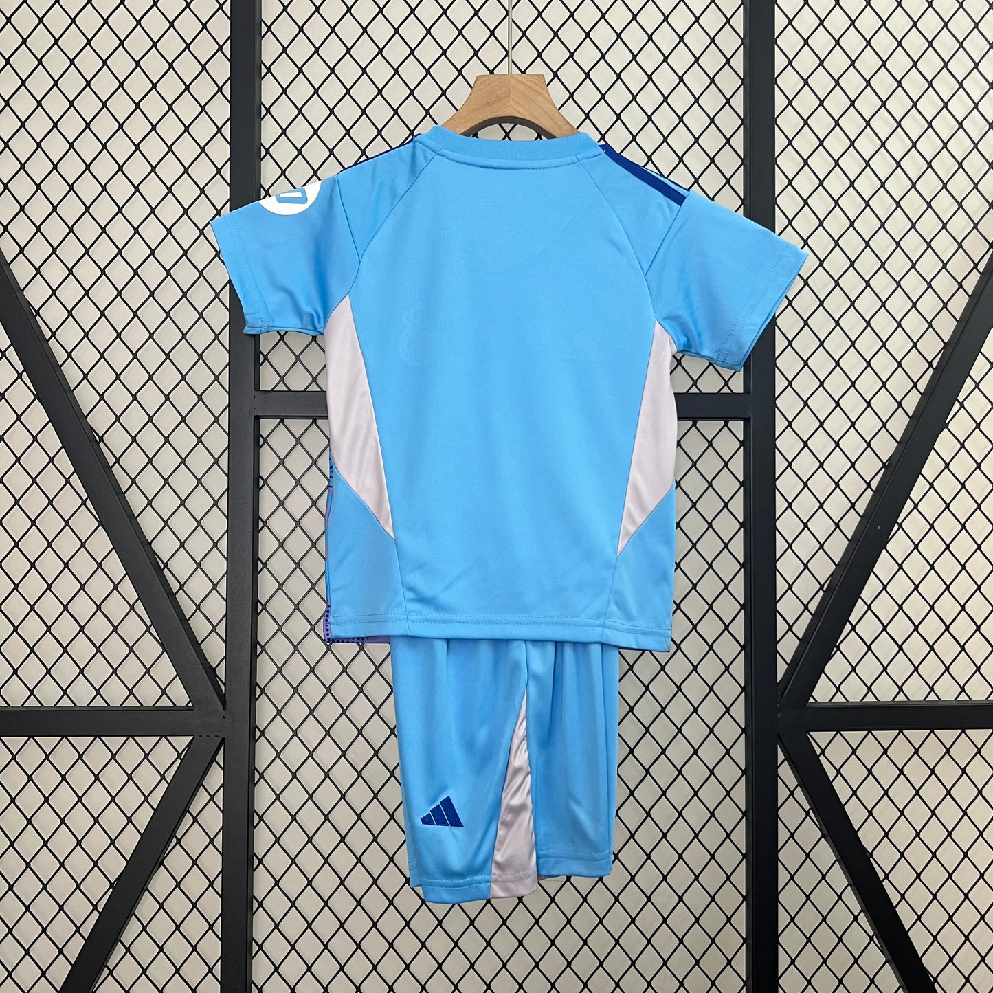24/25 Kids Real Madrid Kit