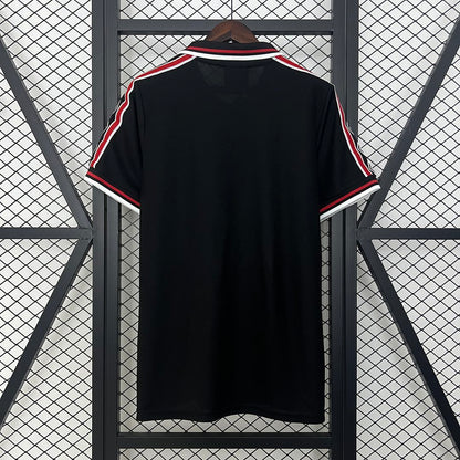98-99 Manchester United Black Retro Kit