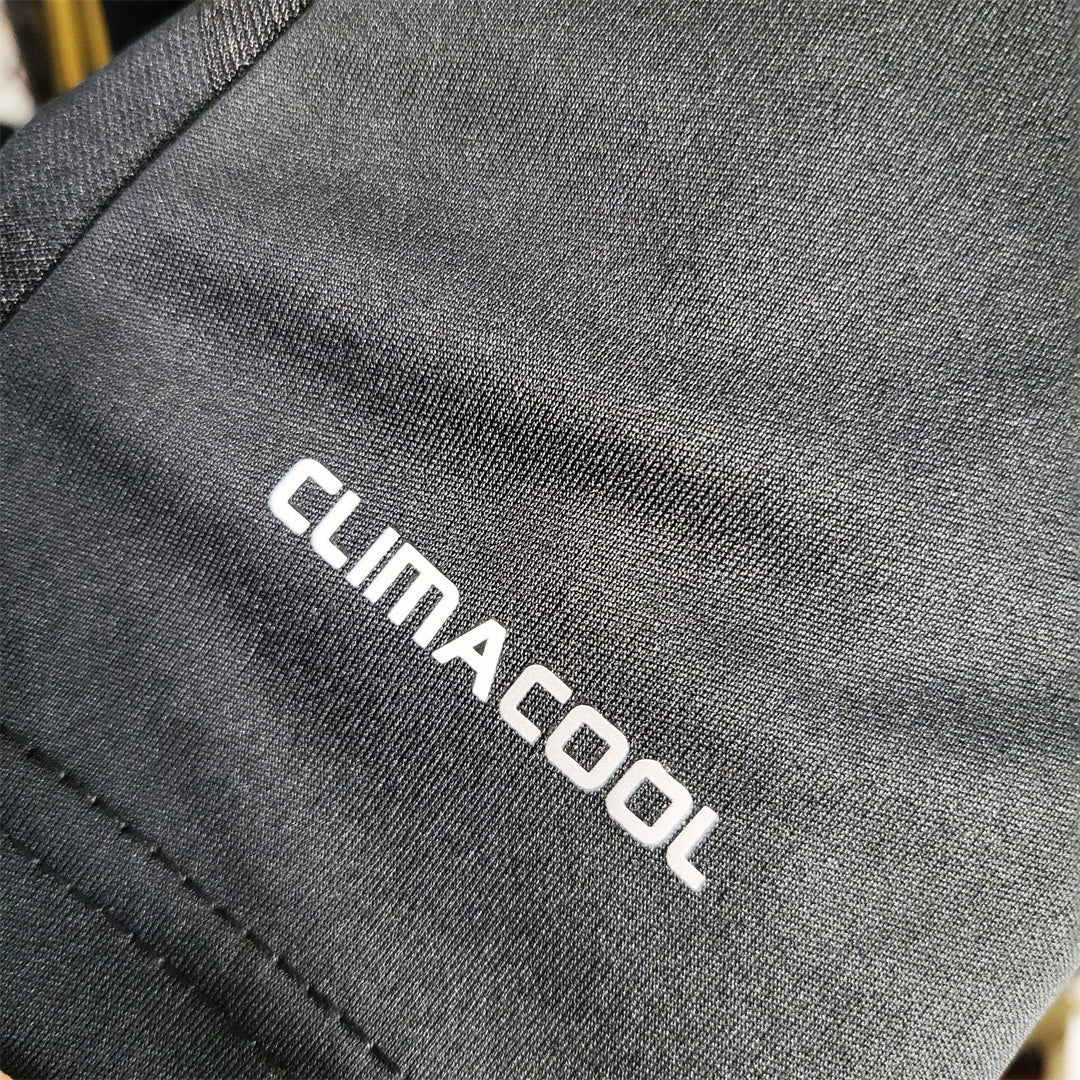 Real Madrid 11/12 Long Sleeve Away Kit