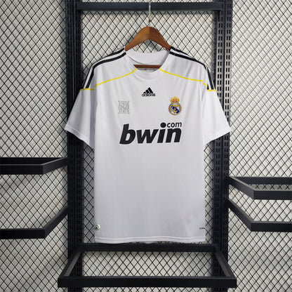 Retro 09/10 Real Madrid Home Kit