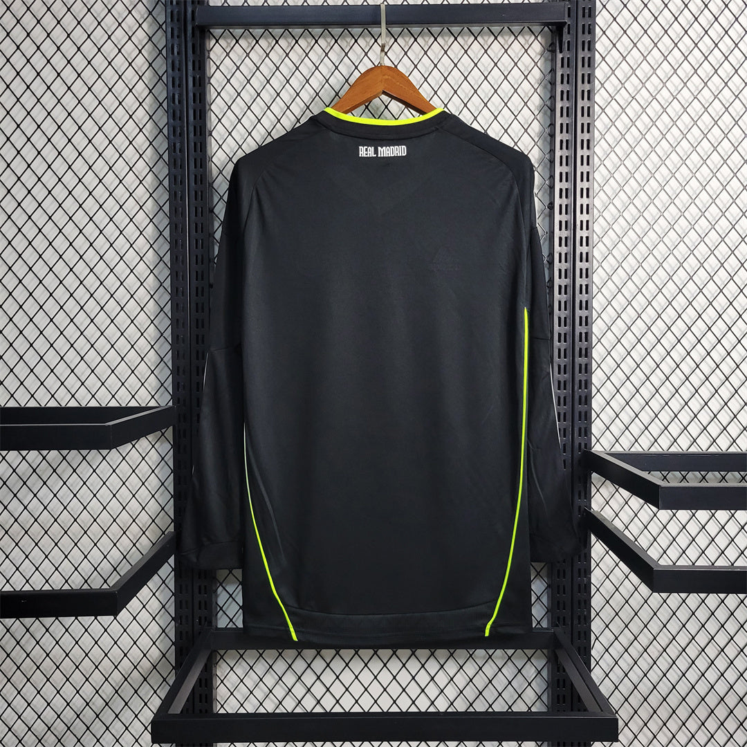 Real Madrid 10/11 Long Sleeve Away Kit