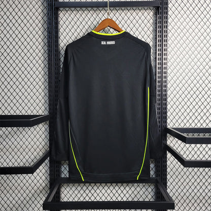 Real Madrid 10/11 Long Sleeve Away Kit