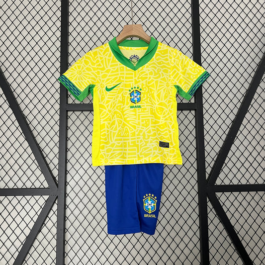 24/25 Kids Brazil Home Kit