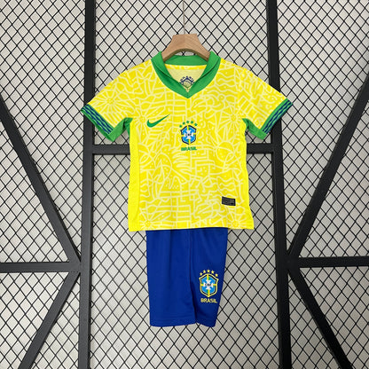 24/25 Kids Brazil Home Kit