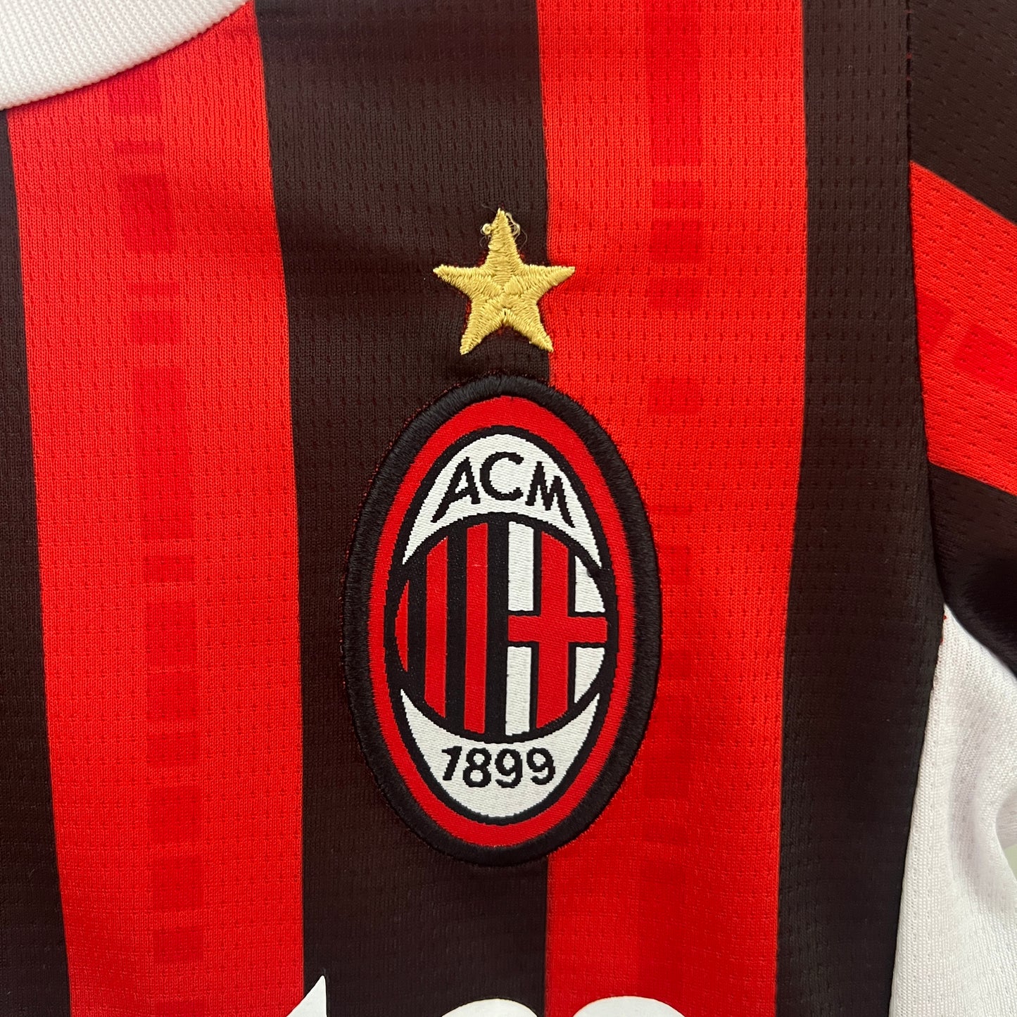 24/25 Kids AC Milan Home Kit