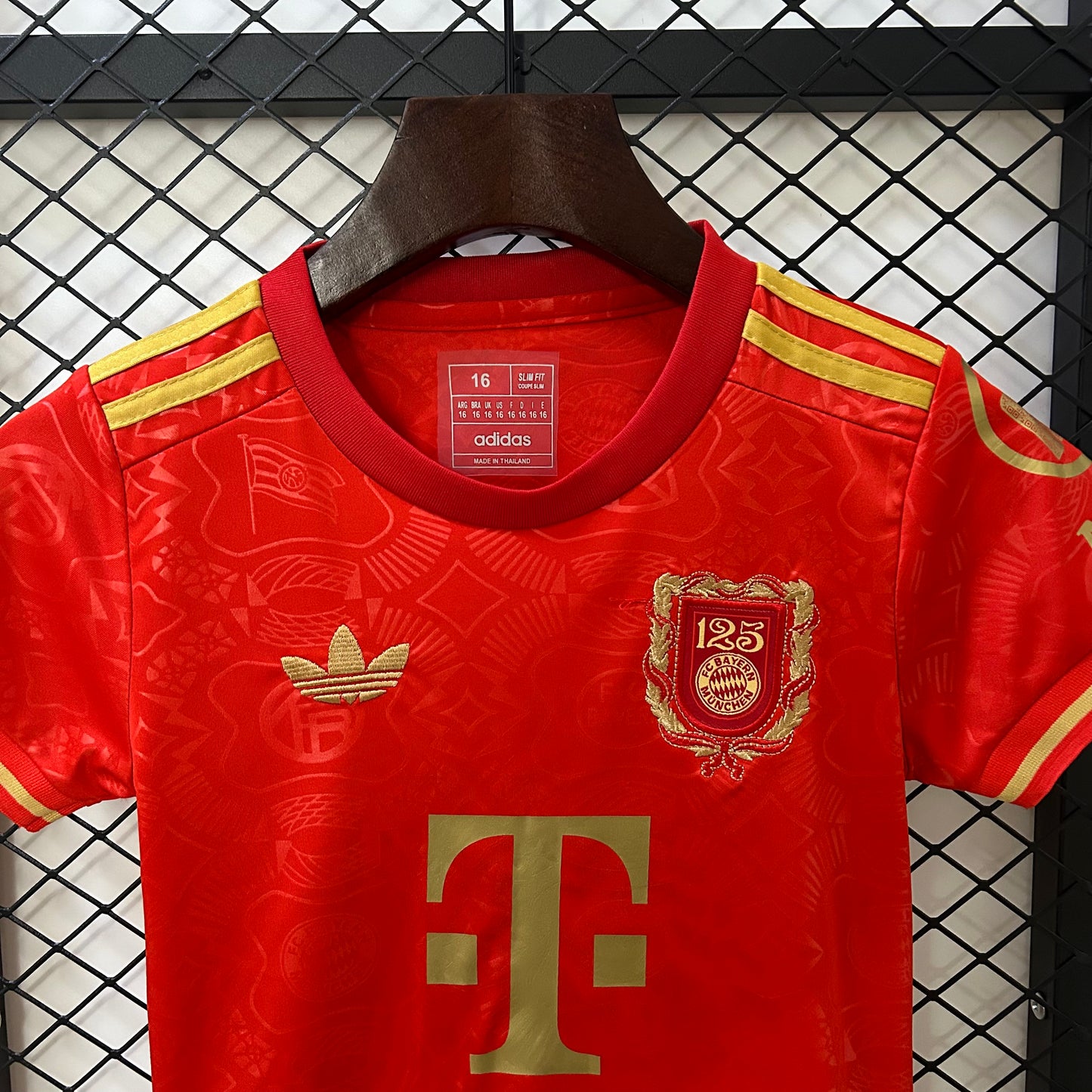 25/26 Kids Bayern 125th Anniversary Kit
