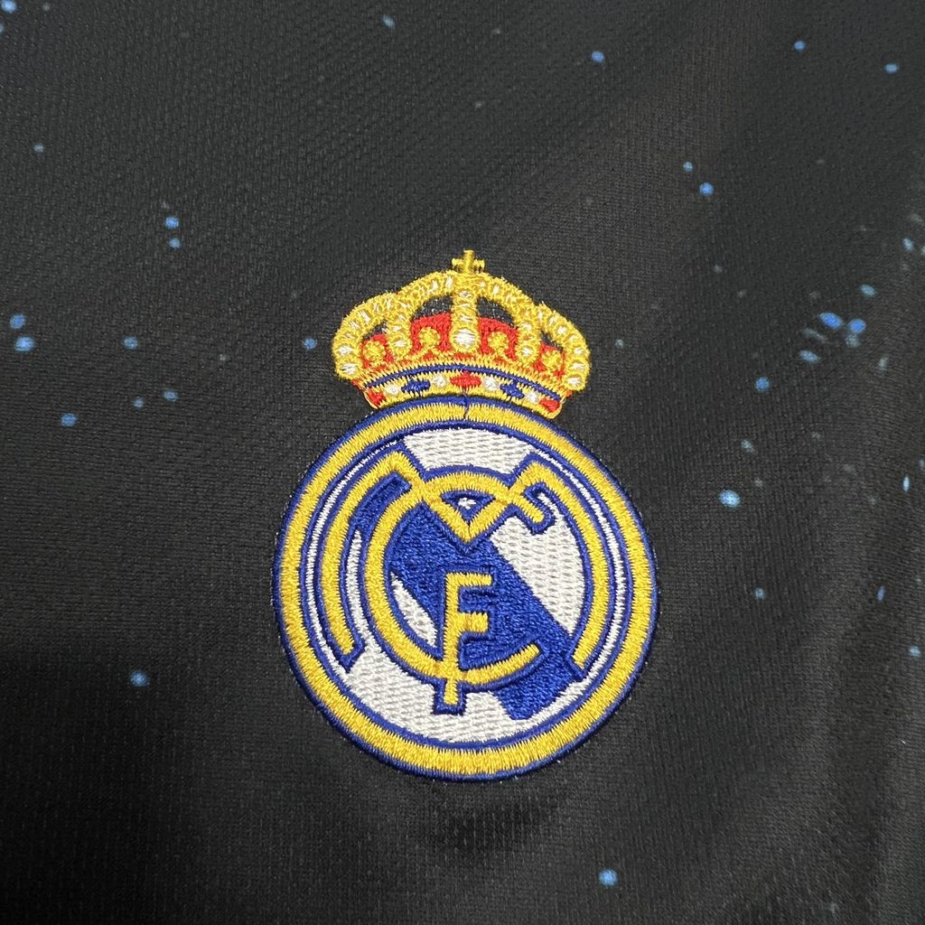 Real Madrid "Sea Blue" special kit