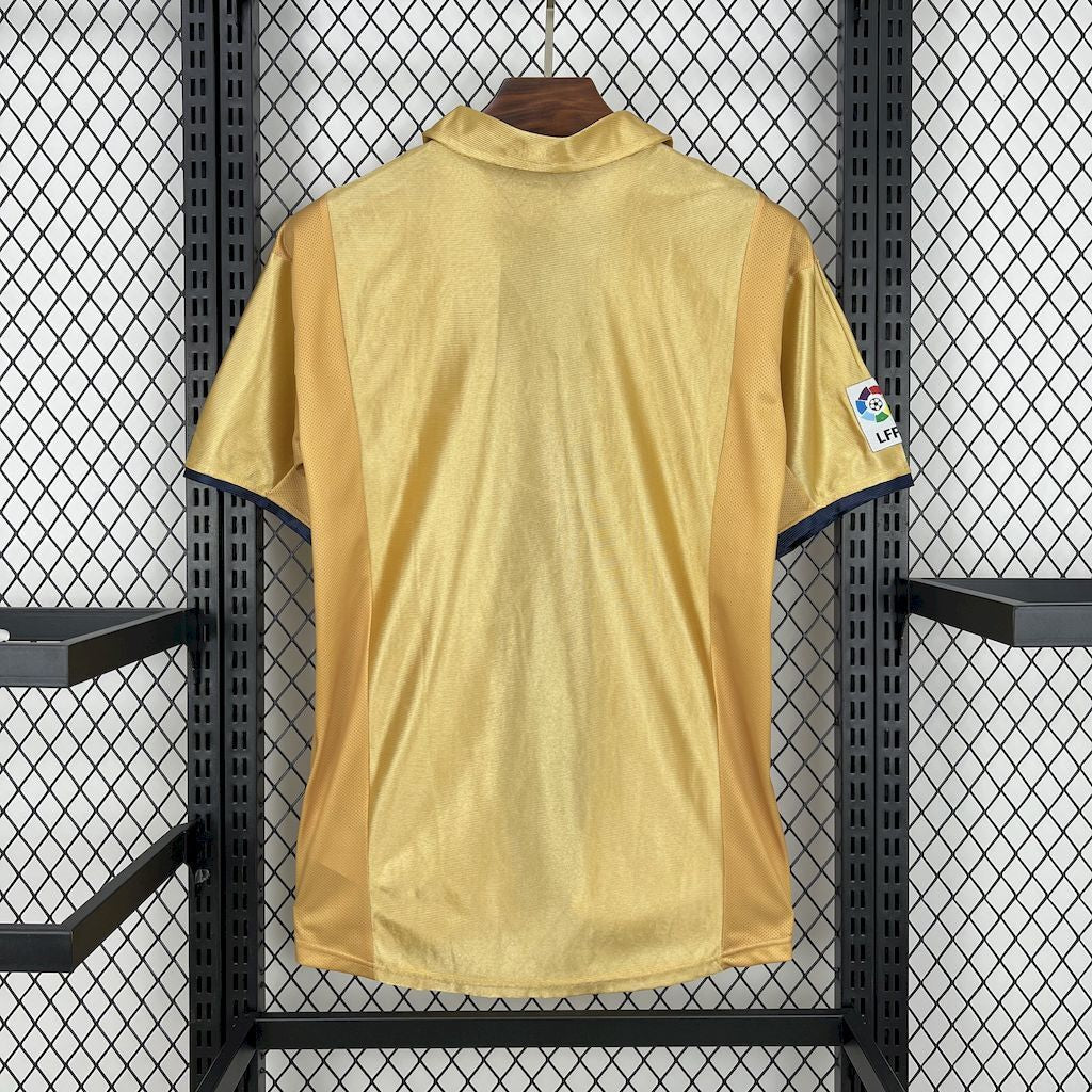 Barcelona 02/03 Retro Away Kit