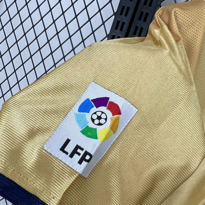Barcelona 02/03 Retro Away Kit