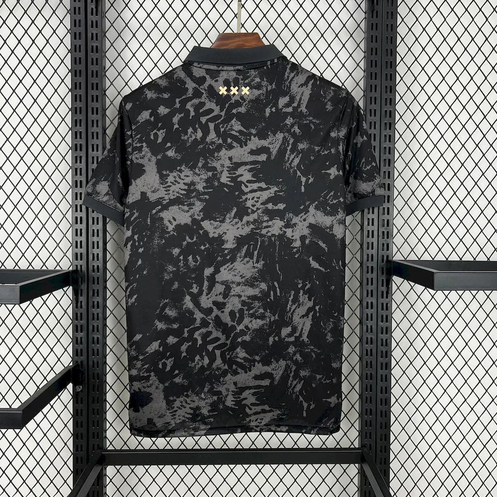 Ajax x Stone Island Special Kit