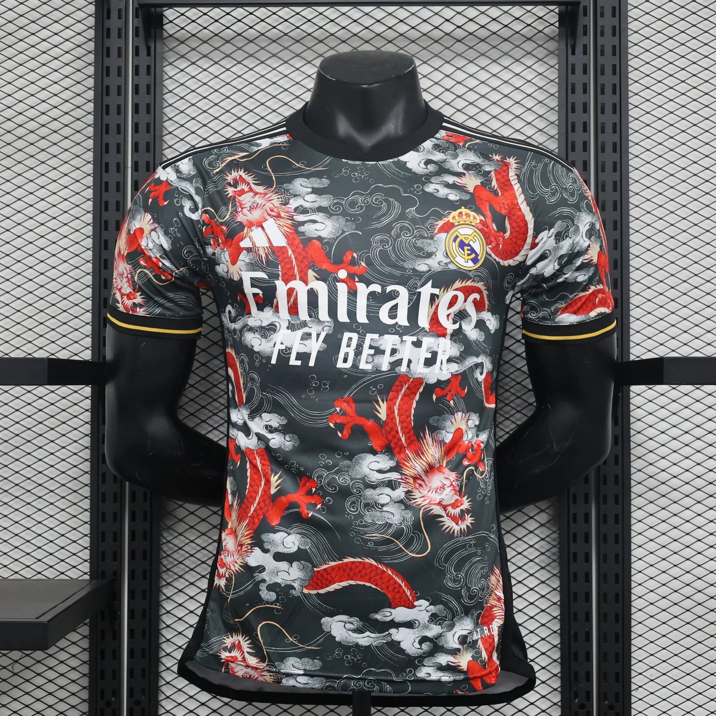 Real Madrid "Dragon de Rosa" special kit